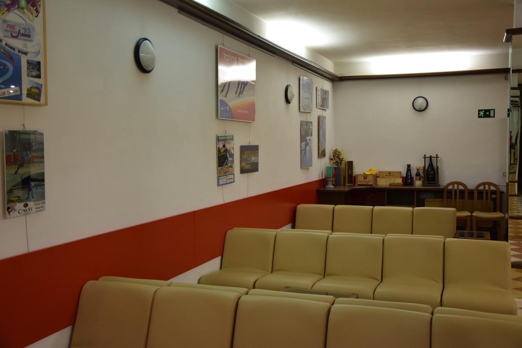 Hotel Olimpic Baselga di Pine Exterior photo