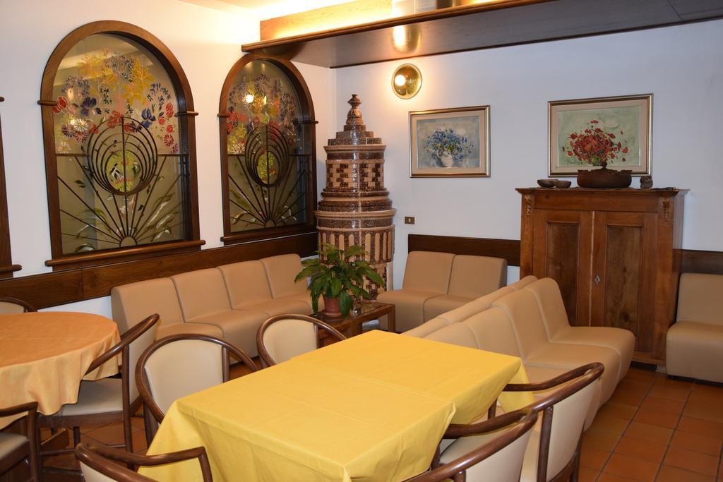 Hotel Olimpic Baselga di Pine Exterior photo